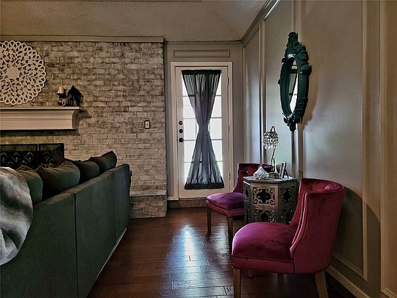 5th image of 221 Lansford Dr