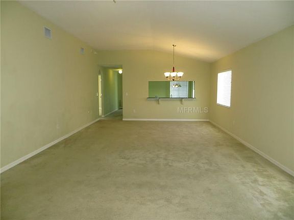 3rd image of 31420 Triborough Dr