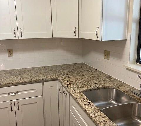 5th image of 1443 Westbrooke St