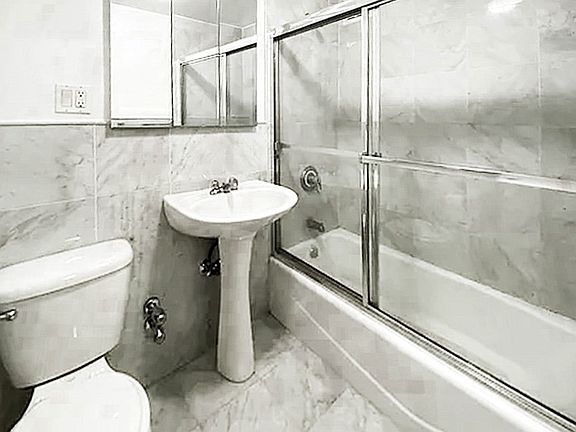 5th image of 417 W 56th St #B1