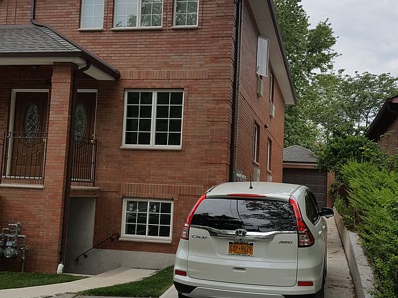 2nd image of 21443 43rd Ave