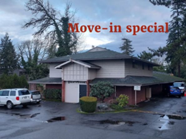 12413 Bridgeport Way SW #11