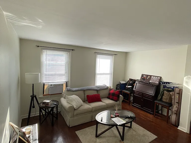 123 S Church St #3 — Photo 4