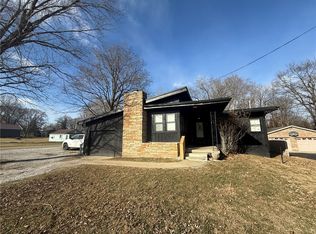 211 Boiling Springs Rd, Danville, IL 61832