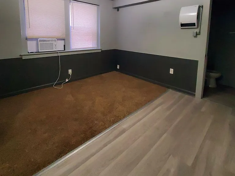2205 Jones St — Photo 13