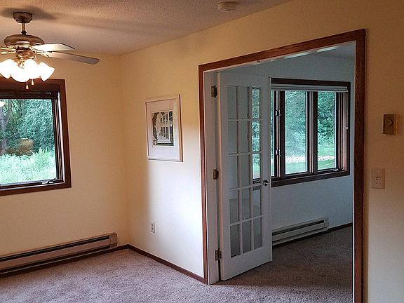 3rd image of 1560 Wheelock Ln