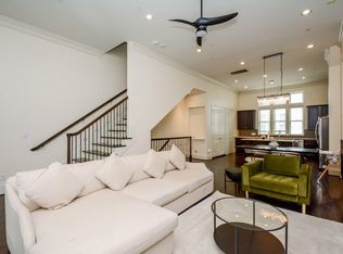 2017 Fannin Sta, Houston, TX 77045