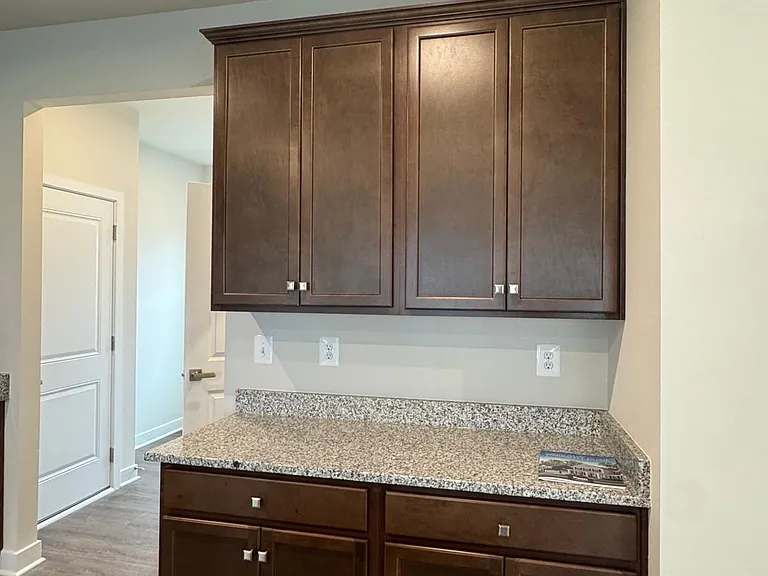 175 Santiago Cir — Photo 10