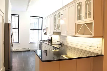 Rented by Level Group