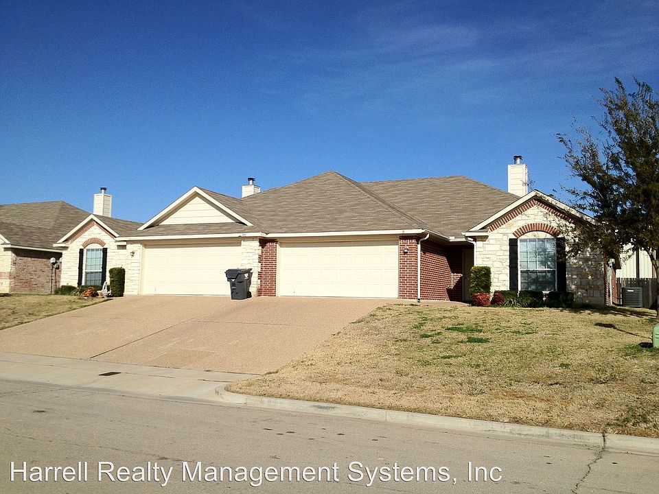 1st image of 301B Chapel Trail Cir