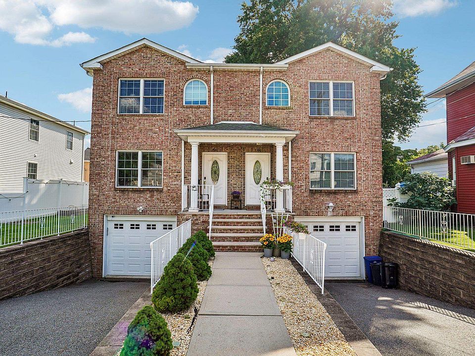 1st image of 364 Grove St