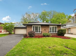 15631 E End Ave, Dolton, IL 60419