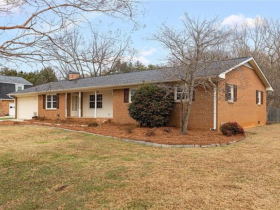 5th image of 289 Mendenhall Dr