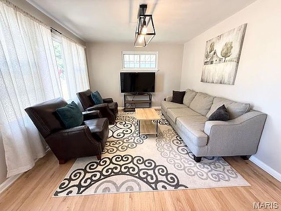 5th image of 6514 Clifton Hills Dr