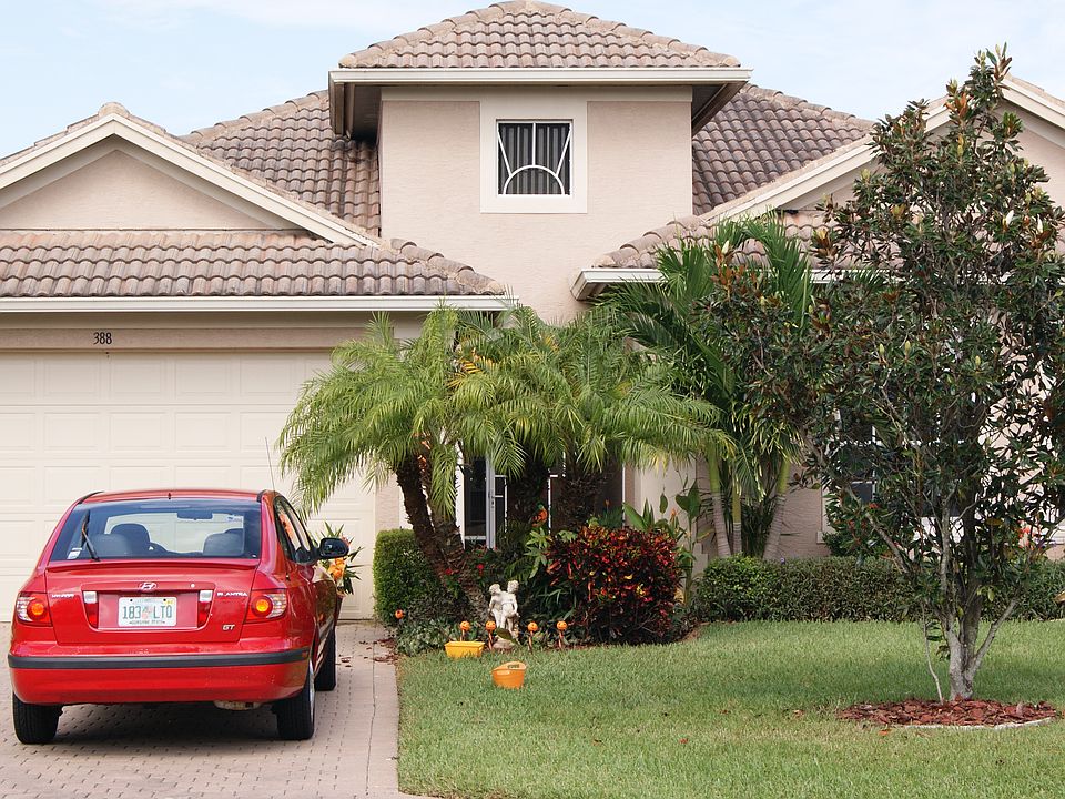 1st image of 388 NW Sheffield Cir