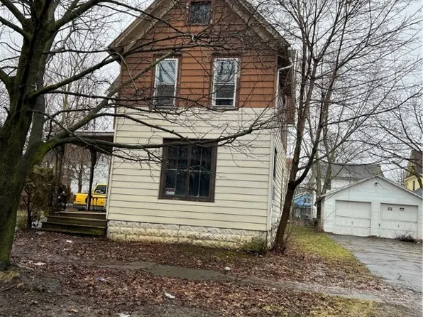 117 Ruggles St, Dunkirk, NY 14048