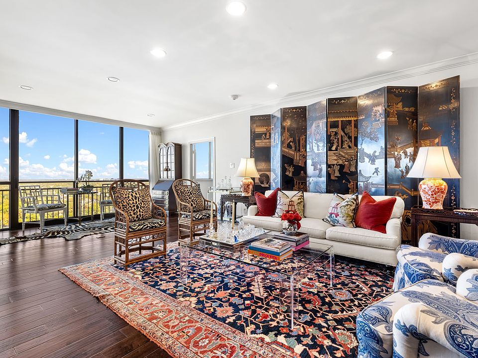 1st image of 6335 W Northwest Hwy APT 2015