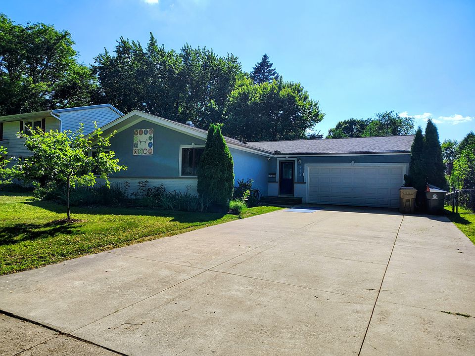 1st image of 2218 Prairie Rd