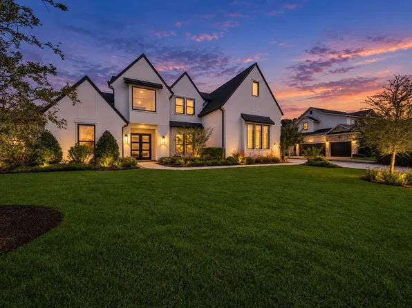 2107 Coach St, Conroe, TX 77384