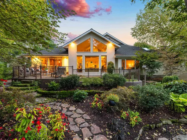 2250 S Crosscreek Ln, Boise, ID 83706