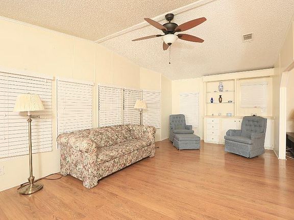2nd image of 566 Marlin Cir