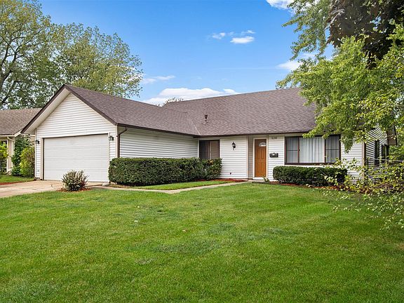 2nd image of 5316 Arlington Cir