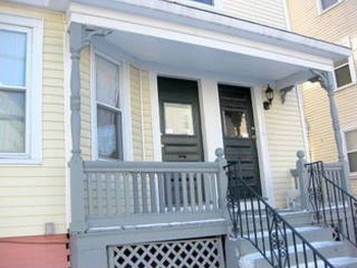 152 Chapin Ave, Providence, RI 02909 Zillow