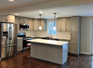587 Hartford St, Westwood, MA 02090