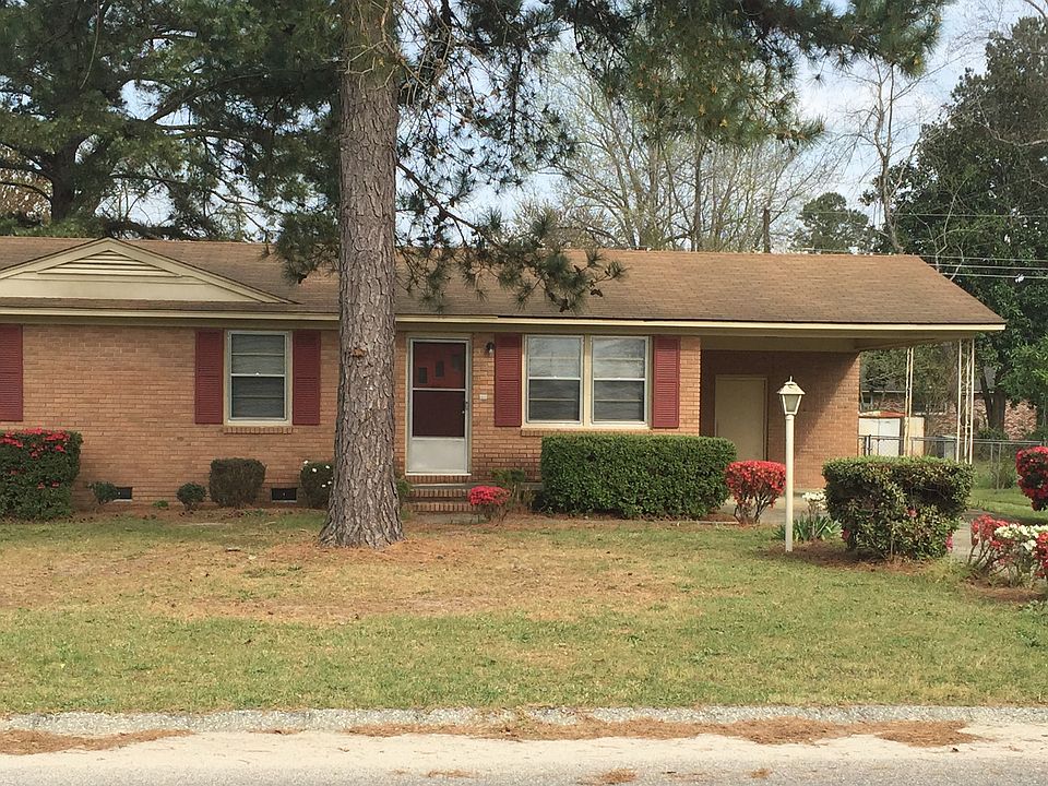 Ready To Move In...Updated!!