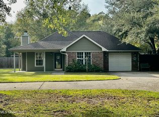 13205 Lily Orchard Rd, Moss Point, MS 39562