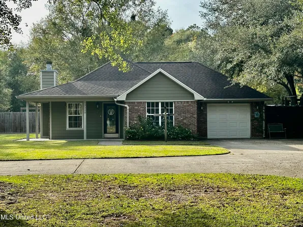 13205 Lily Orchard Rd, Moss Point, MS 39562