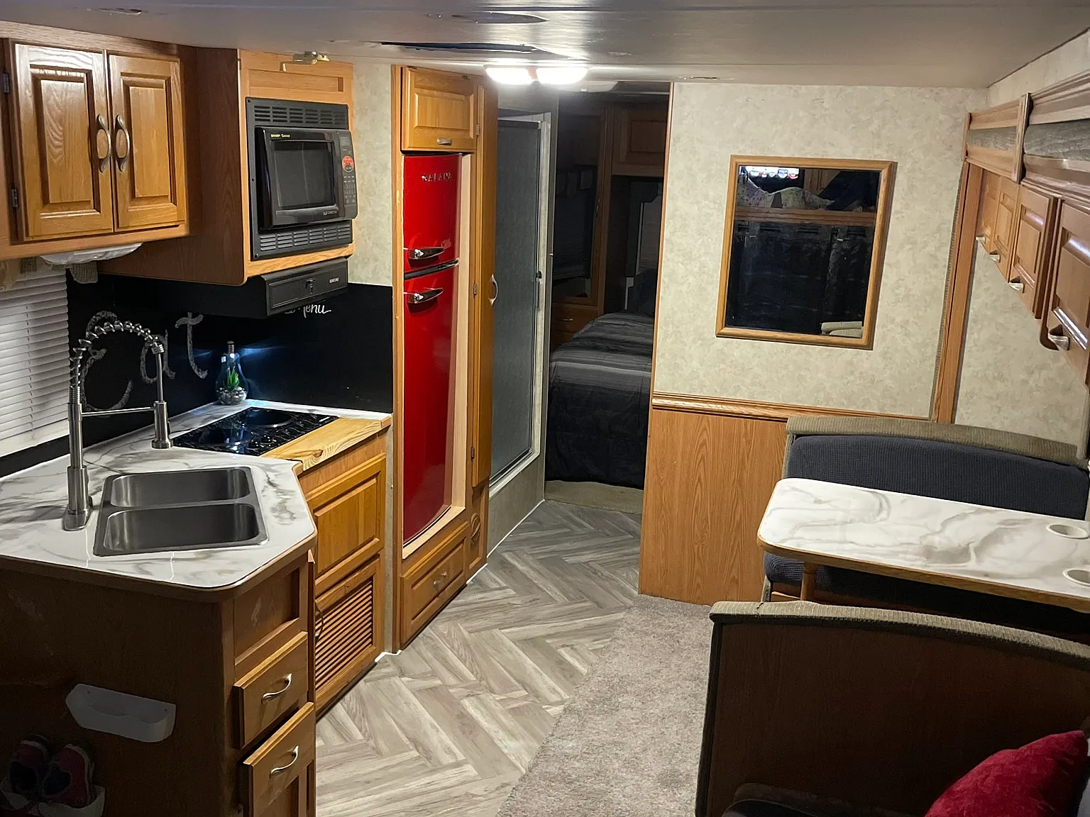 1 bed, 32 sqft, $1,200 — Photo 4