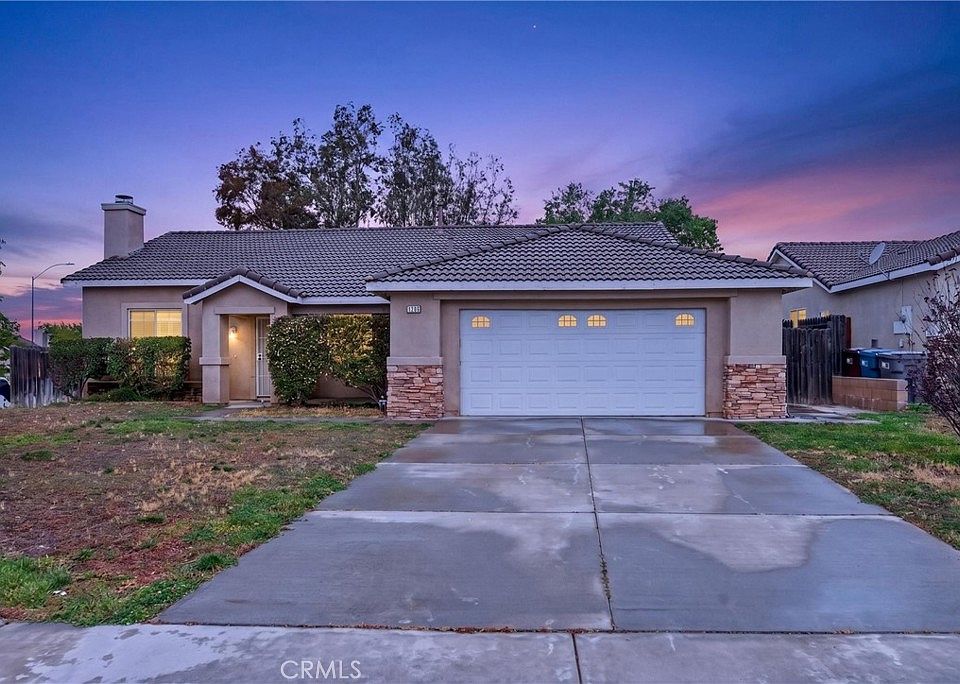 1st image of 1205 Eucalyptus Dr
