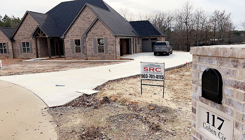 1st image of 117 Cohen Cir