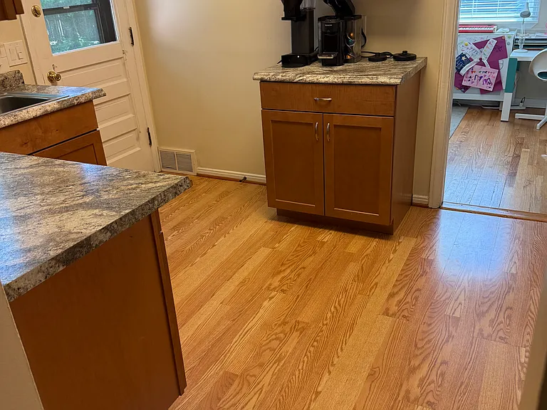 13370 Ludlow Ave — Photo 4