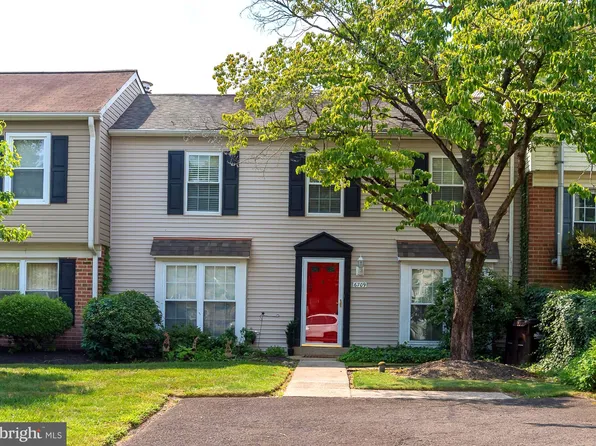 6709 Pickwick Ct, Bensalem, PA 19020