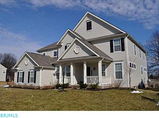 7338 Upper Clarenton Dr S, New Albany, OH