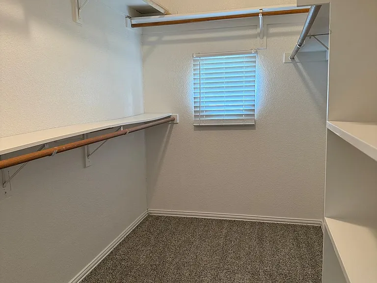 10801 Copperwood Dr — Photo 15