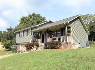 195 Booker Rd, Maynardville, TN 37807