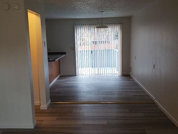 5th image of 1513 Lewis St APT C