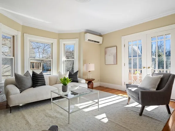 463 Huron Ave Unit 463, Cambridge, MA 02138