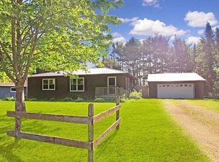 25 S Lafayette, Cedarville, IL 61013