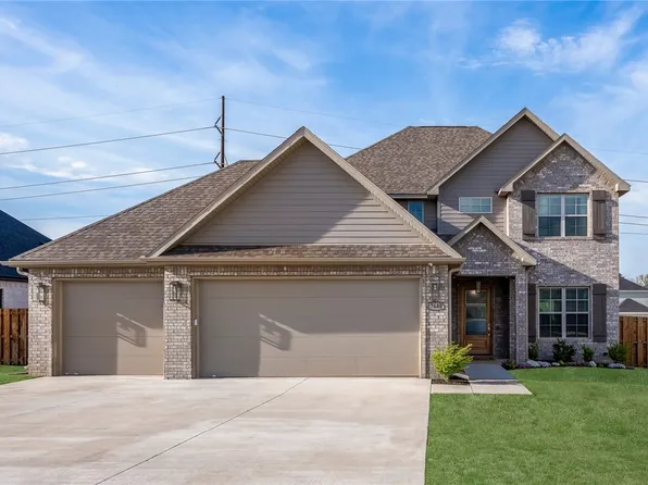 7680 Via Roma Ave, Springdale, AR 72762