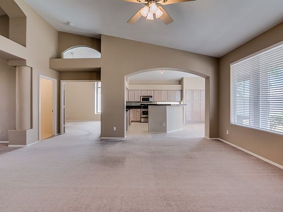 3rd image of 20650 N 41st Ave