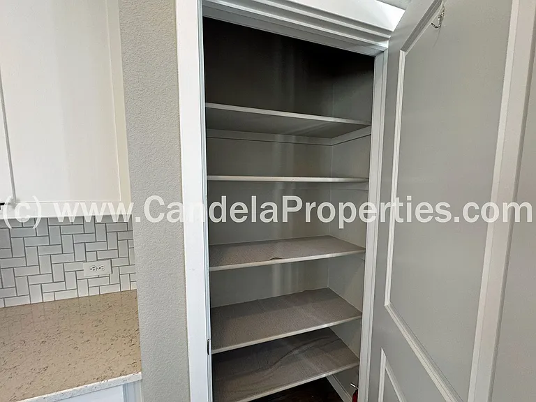 7618 Red River Way — Photo 16