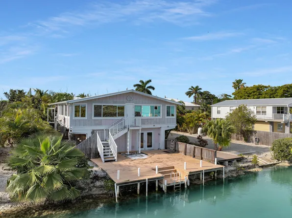 17326 Jamaica Ln, Sugarloaf Key, FL 33042