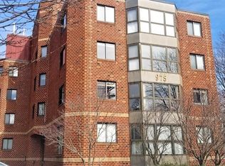 975 Massachusetts Ave APT 204, Arlington, MA 02476