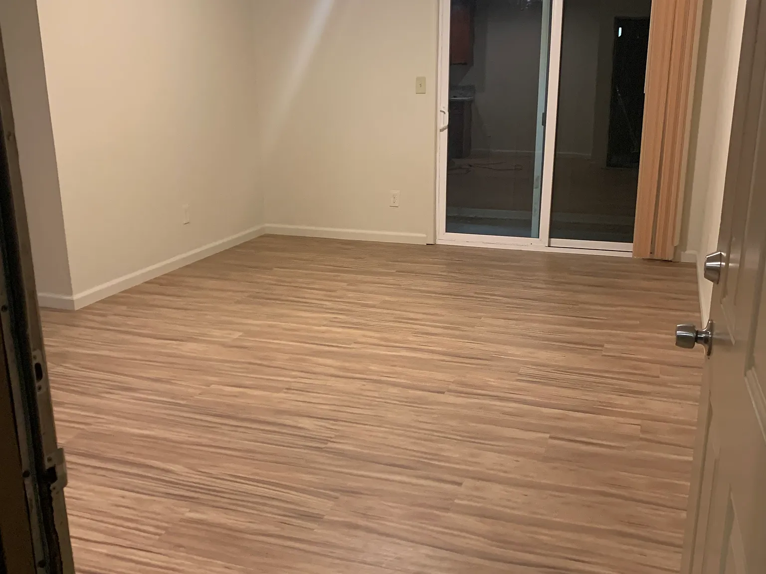 2 bed, 750 sqft, $1,700 — Photo 1