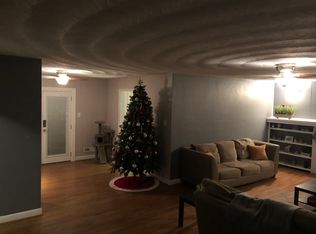 3800 Robin Hood Rd, Norfolk, VA 23513