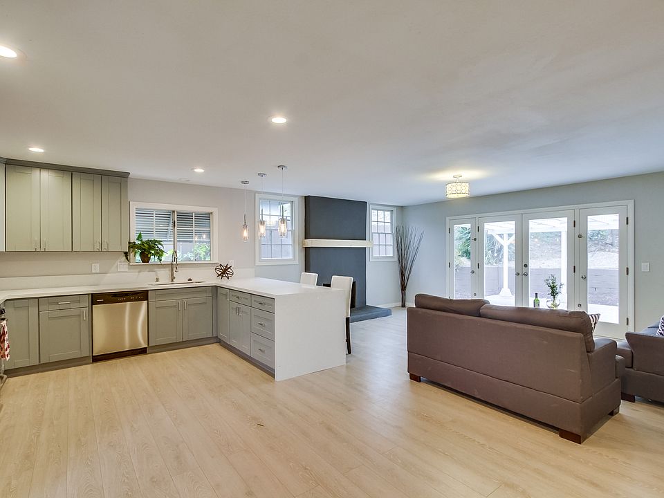 2nd image of 5836 Printwood Way